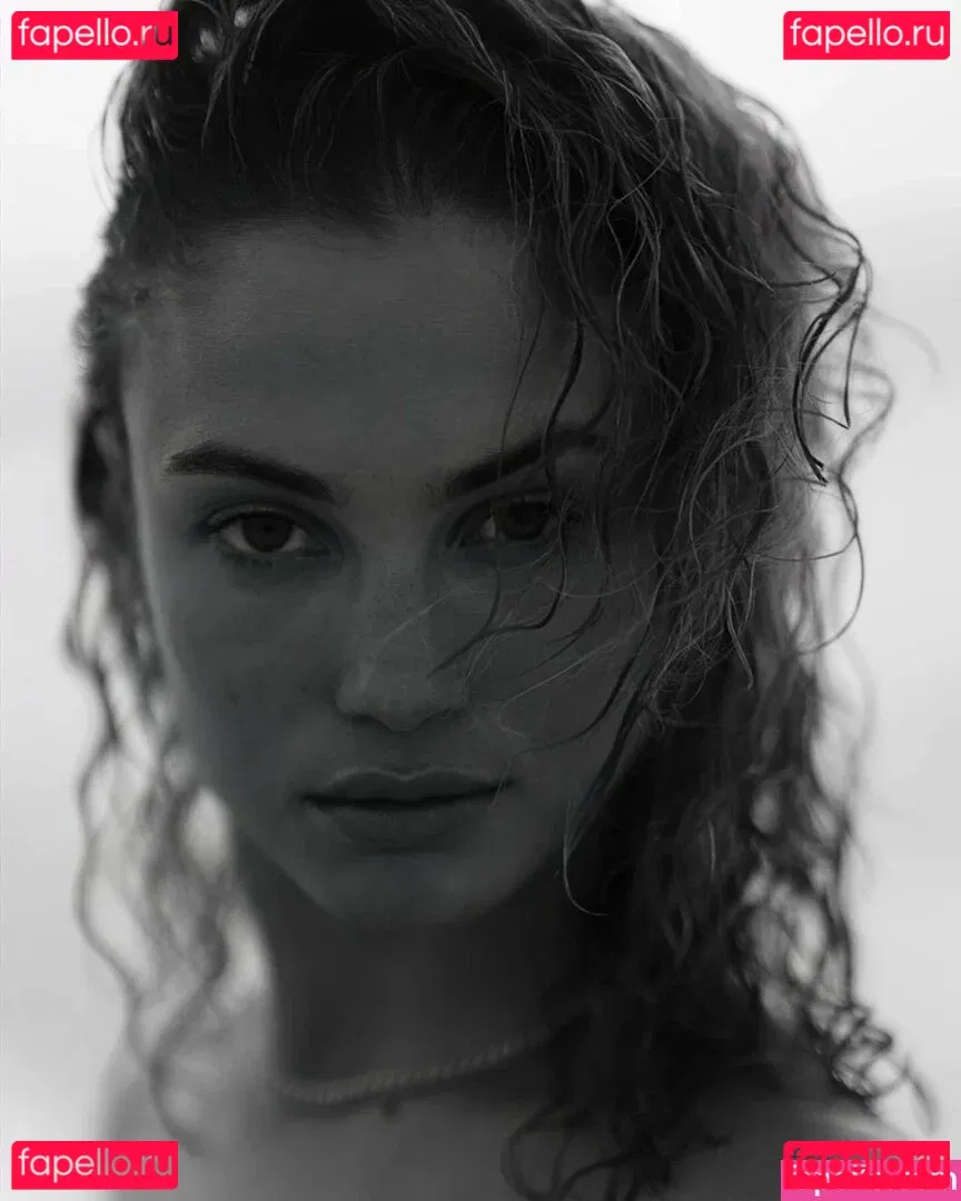 Rose Bertram Model Onlyfans Photo Gallery 