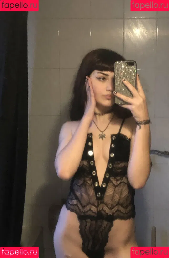 Lunathefairyy Onlyfans Photo Gallery 