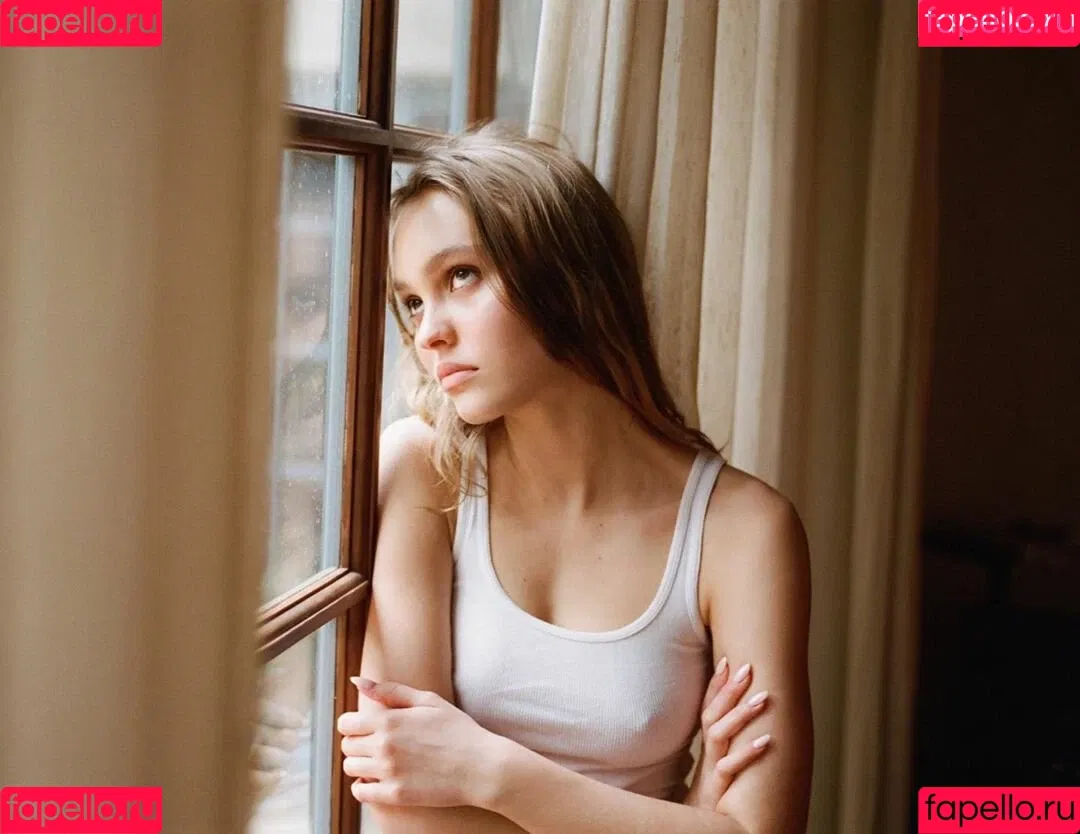 Lilly Rose Depp Onlyfans Photo Gallery 