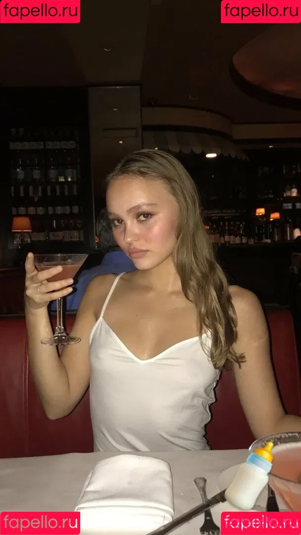 Lilly Rose Depp Onlyfans Photo Gallery 