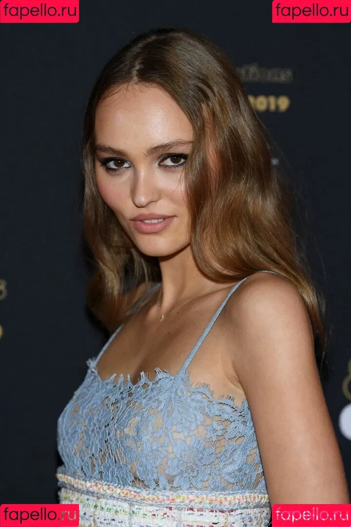 Lilly Rose Depp Onlyfans Photo Gallery 
