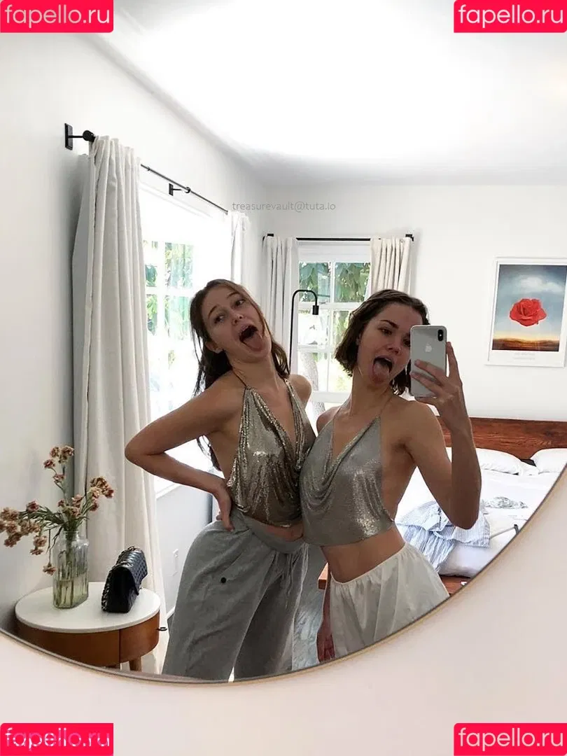 Maia Mitchell Onlyfans Photo Gallery 