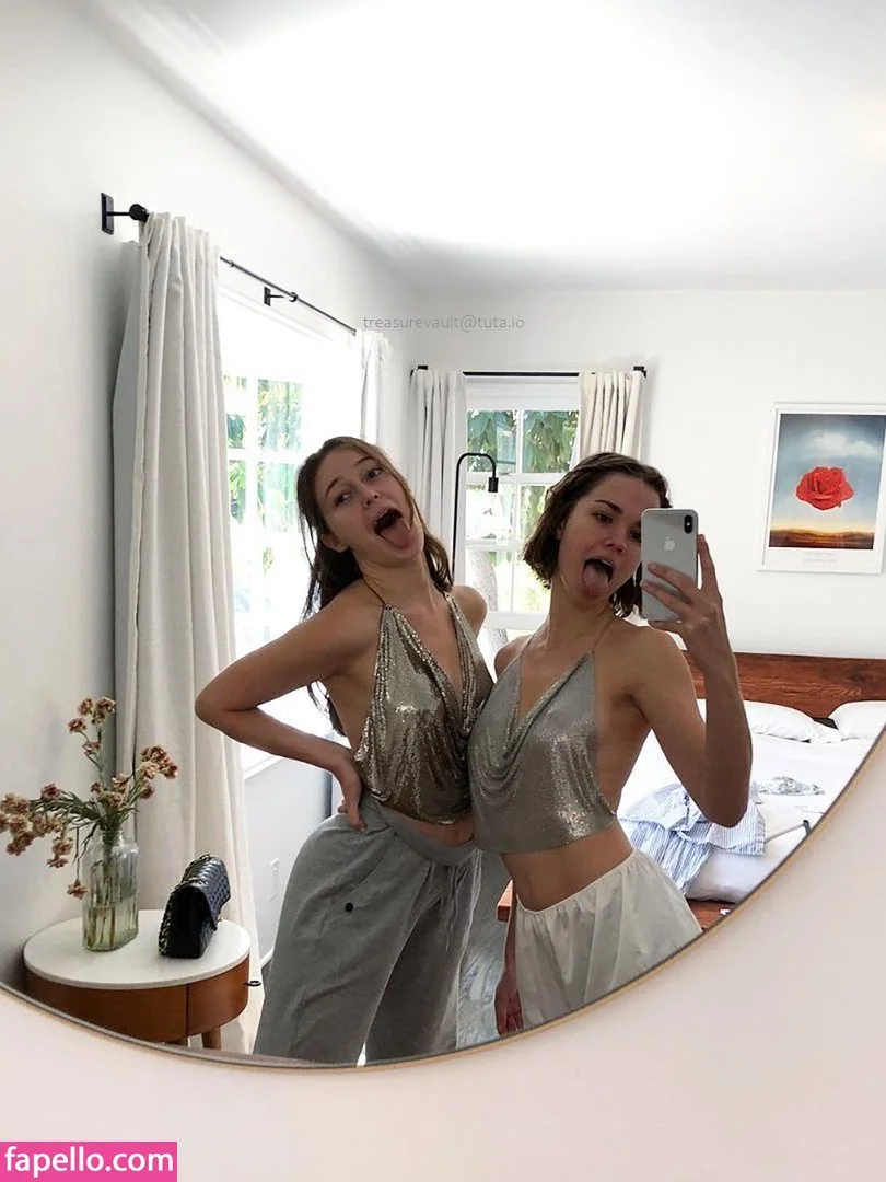 Maia Mitchell Onlyfans Photo Gallery 