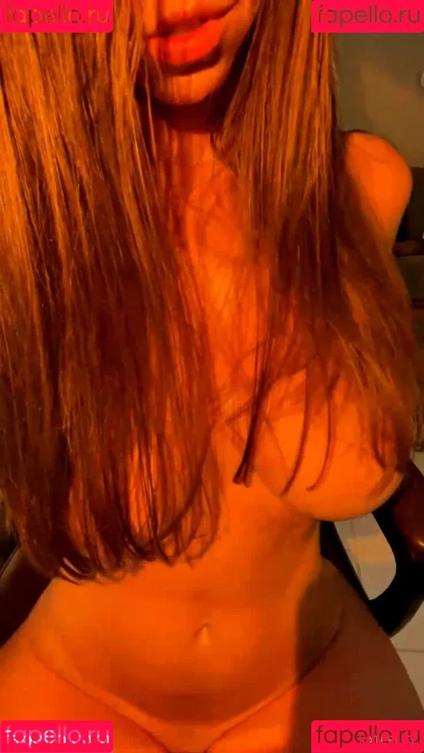 Katee Owen Onlyfans Photo Gallery 