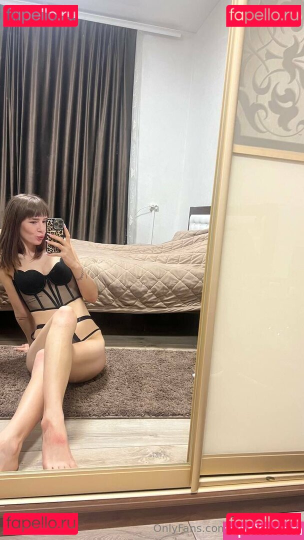 vickienovak Nude Onlyfans Photo 41