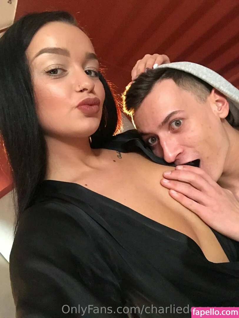 charliedeanporn Onlyfans Photo Gallery 