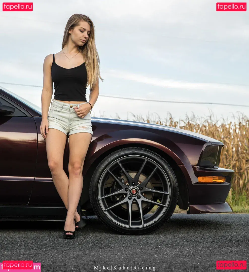 Marris Gulledge Onlyfans Photo Gallery 