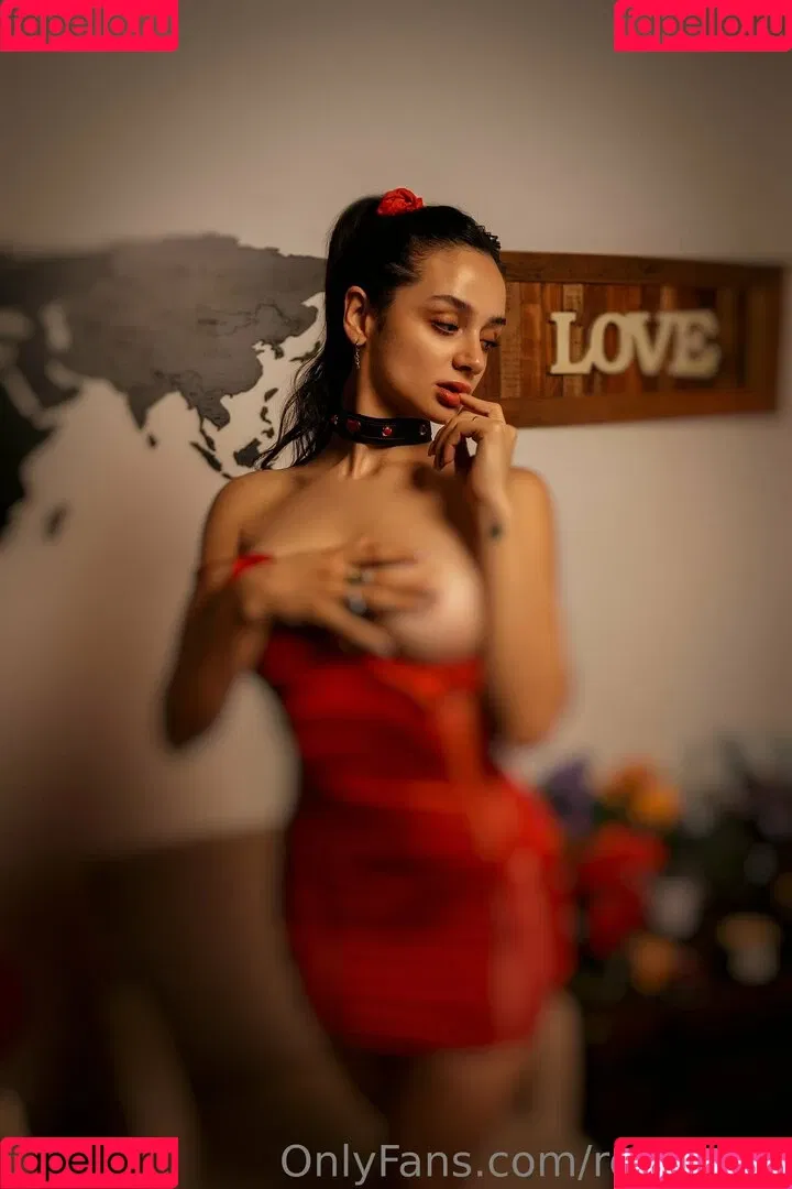 rosedomi Onlyfans Photo Gallery 