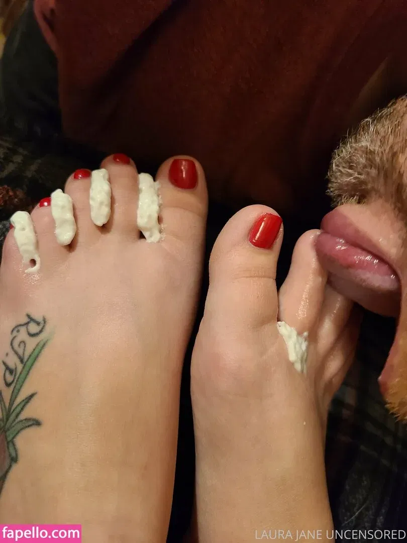 laurajaneuncensored Onlyfans Photo Gallery 