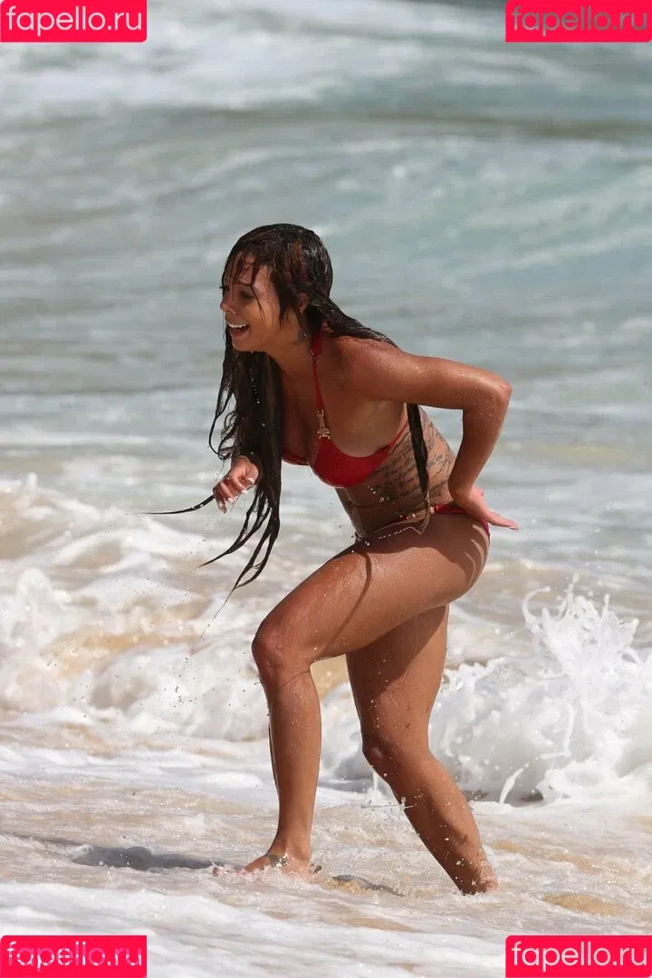 Sydney Leroux Onlyfans Photo Gallery 
