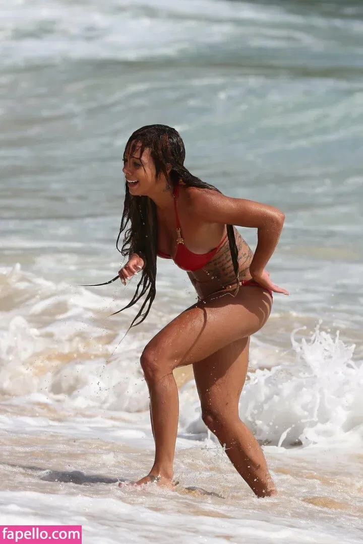 Sydney Leroux Onlyfans Photo Gallery 