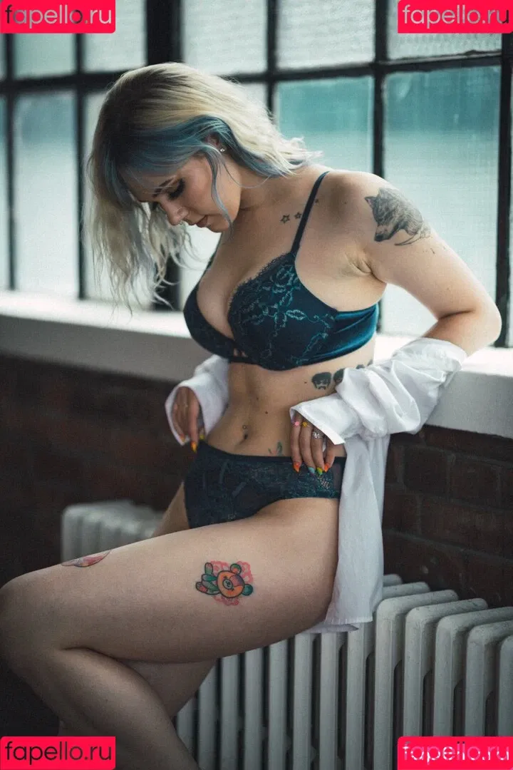 Rosemoontv Onlyfans Photo Gallery 