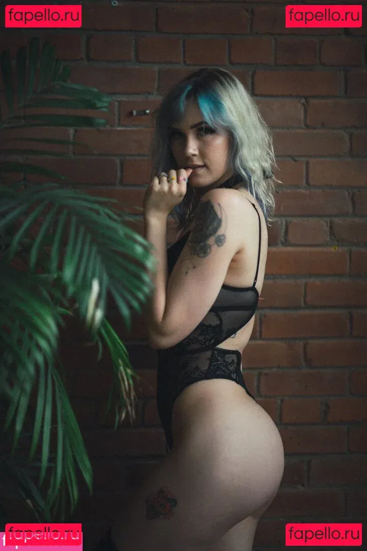 Rosemoontv Onlyfans Photo Gallery 