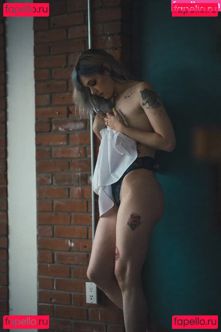 Rosemoontv Onlyfans Photo Gallery 