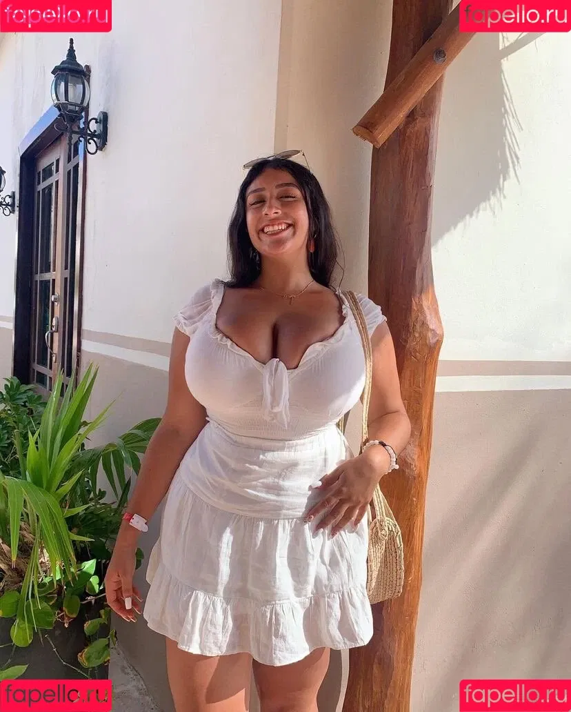 baelib Onlyfans Photo Gallery 