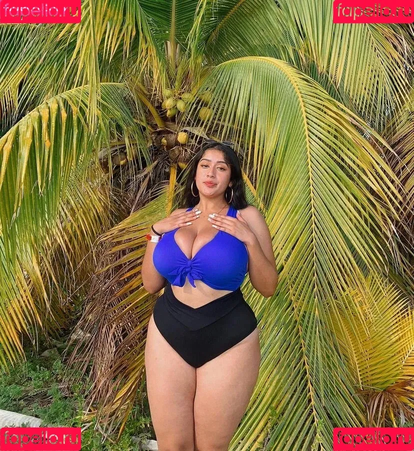 baelib Onlyfans Photo Gallery 