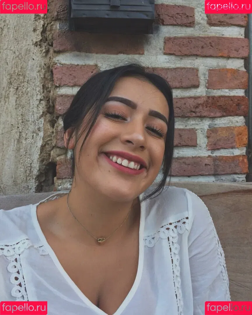 baelib Onlyfans Photo Gallery 