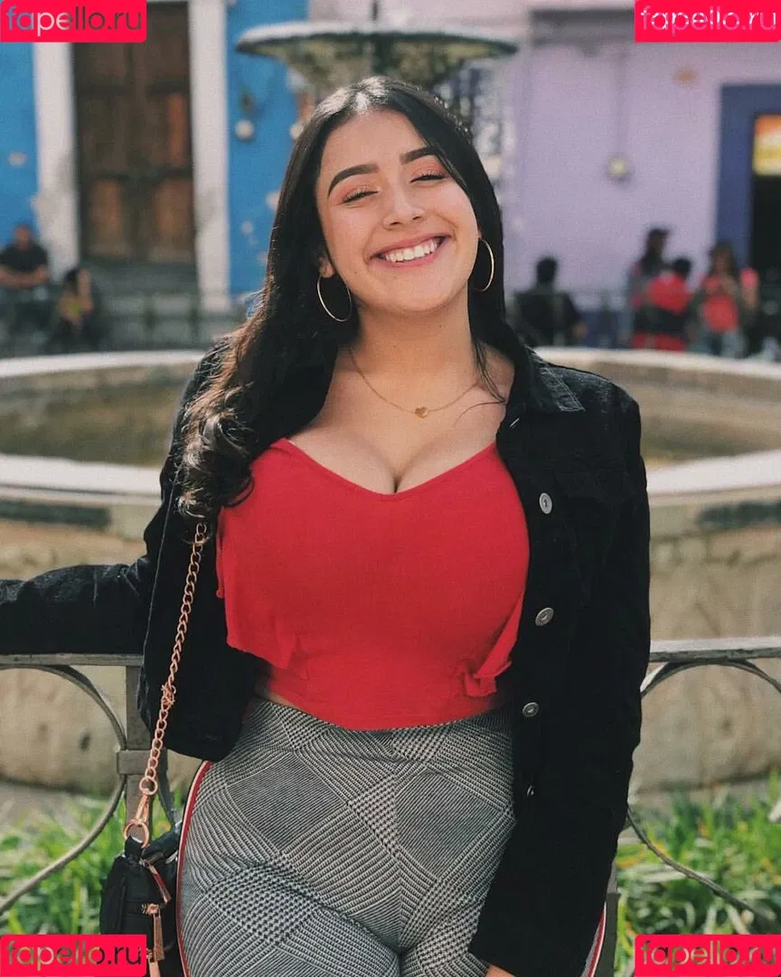 baelib Onlyfans Photo Gallery 