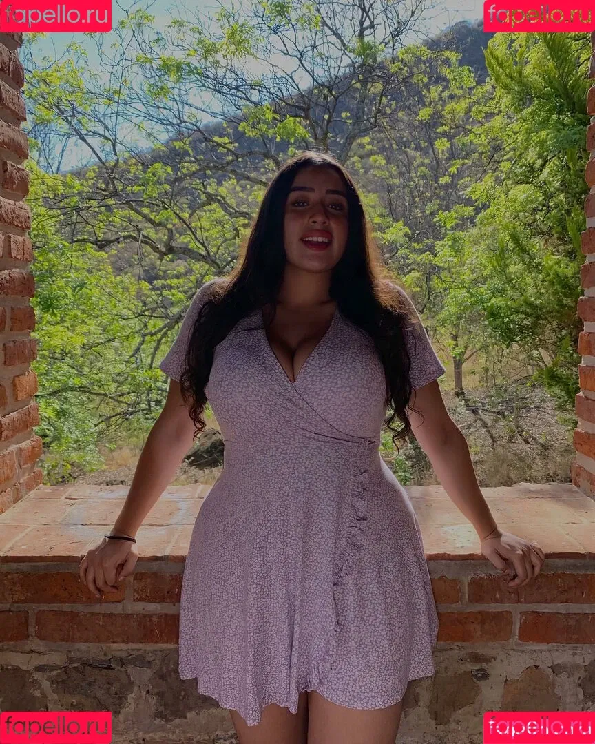 baelib Onlyfans Photo Gallery 