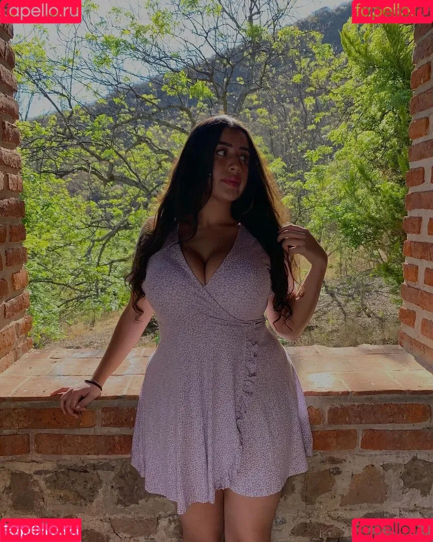 baelib Onlyfans Photo Gallery 