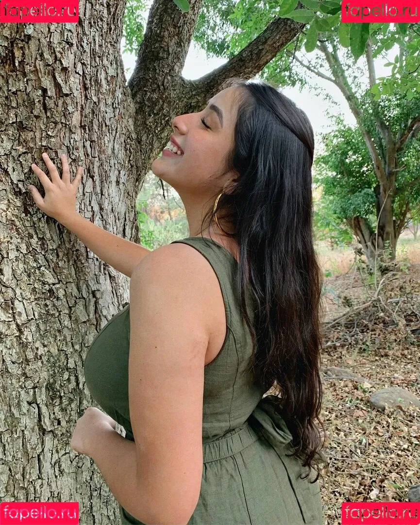baelib Onlyfans Photo Gallery 