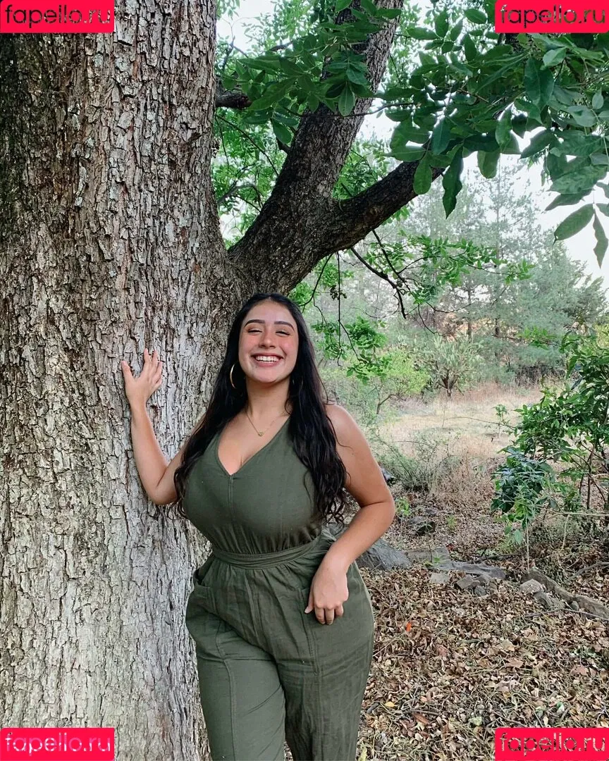 baelib Onlyfans Photo Gallery 