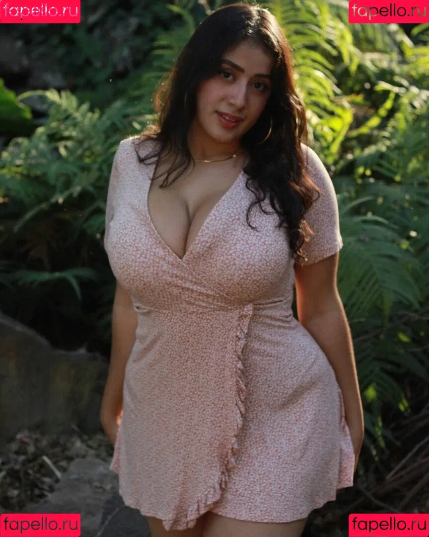 baelib Onlyfans Photo Gallery 