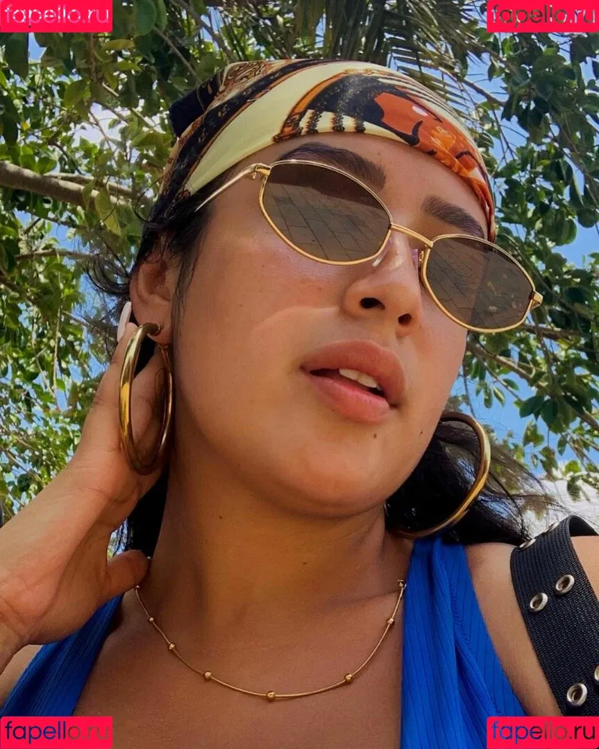 baelib Onlyfans Photo Gallery 