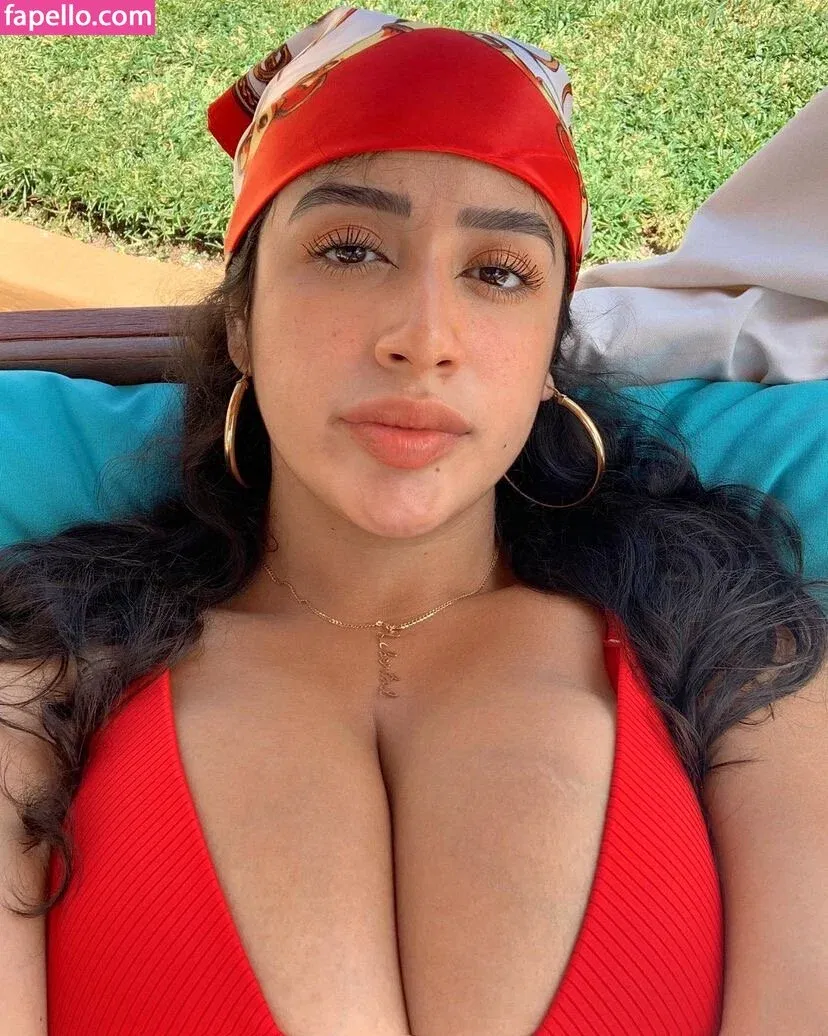 baelib Onlyfans Photo Gallery 