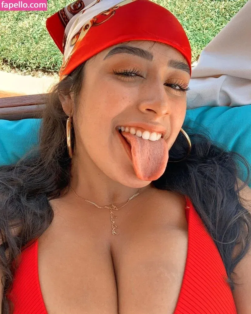 baelib Onlyfans Photo Gallery 