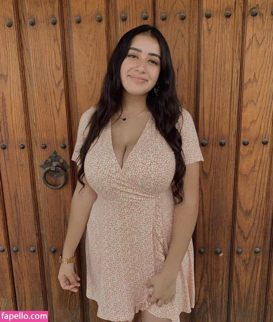 baelib Onlyfans Photo Gallery 