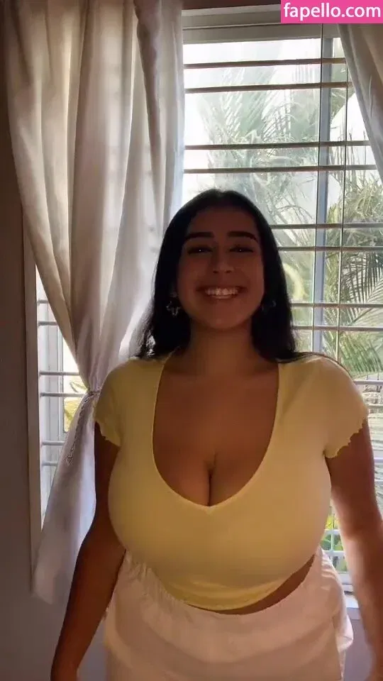 baelib Onlyfans Photo Gallery 