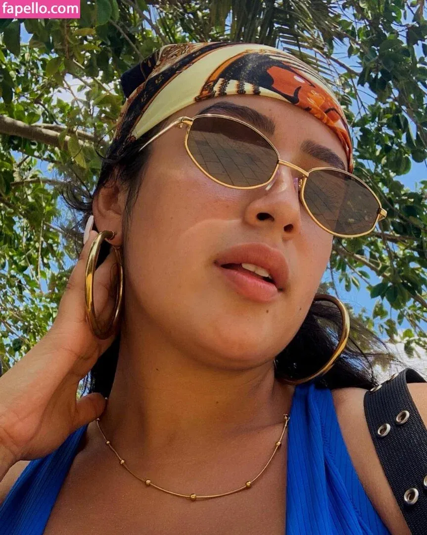 baelib Onlyfans Photo Gallery 