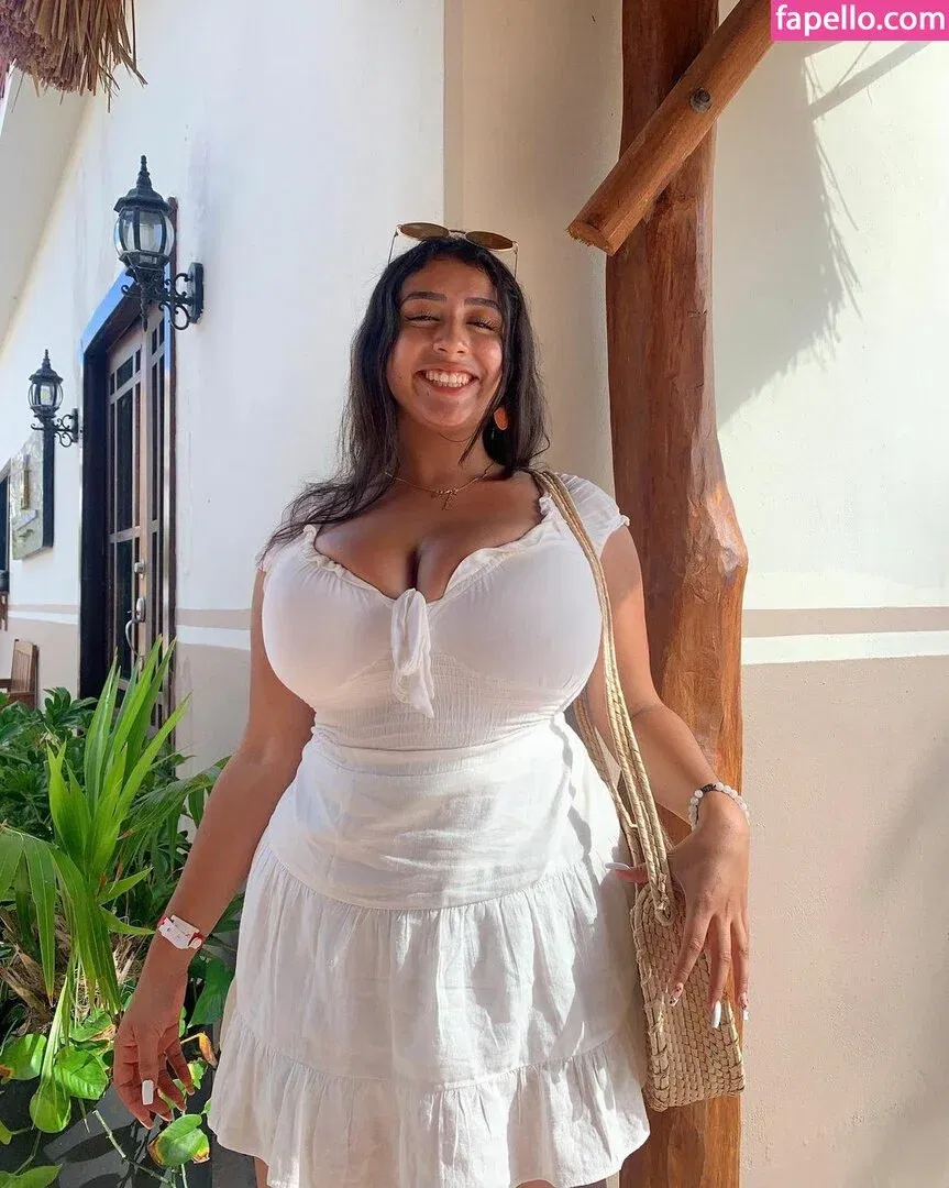 baelib Onlyfans Photo Gallery 