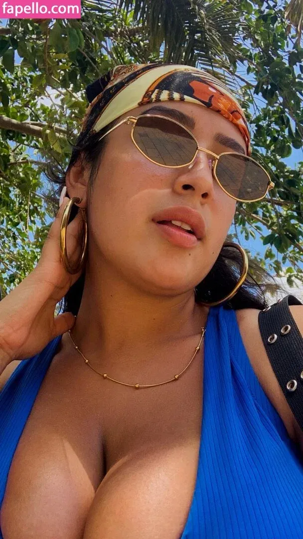 baelib Onlyfans Photo Gallery 