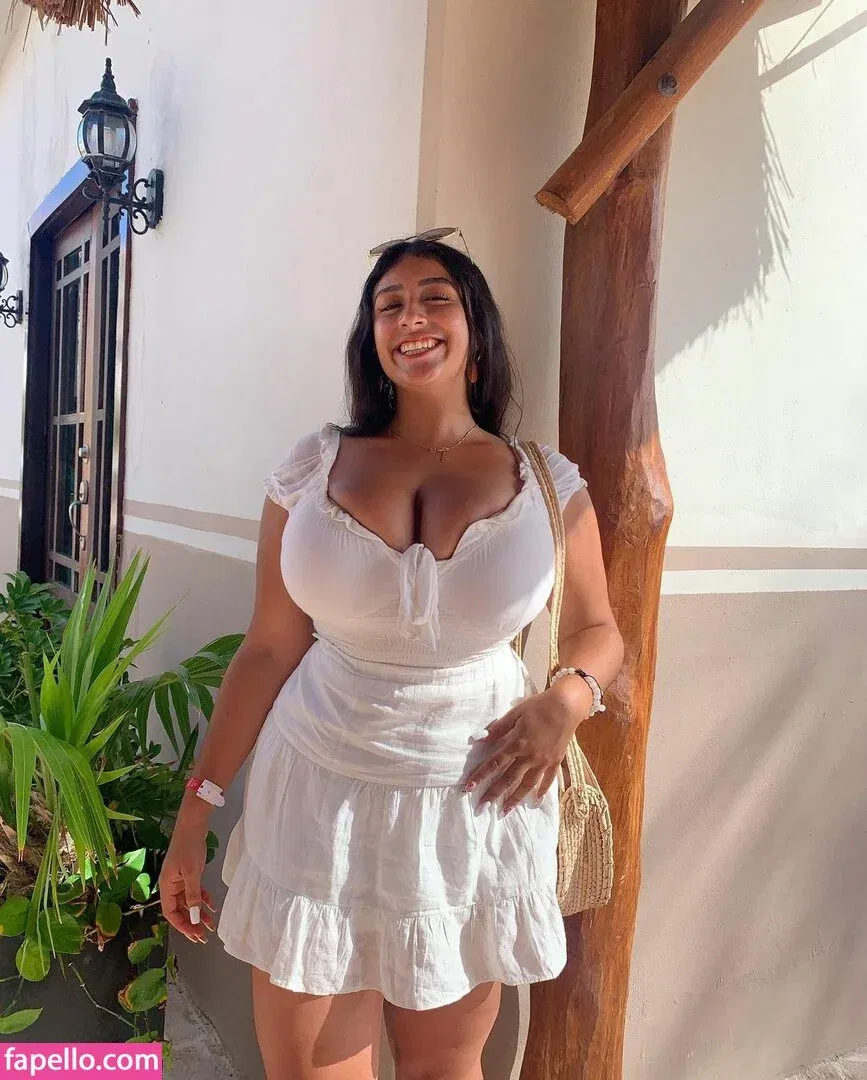 baelib Onlyfans Photo Gallery 