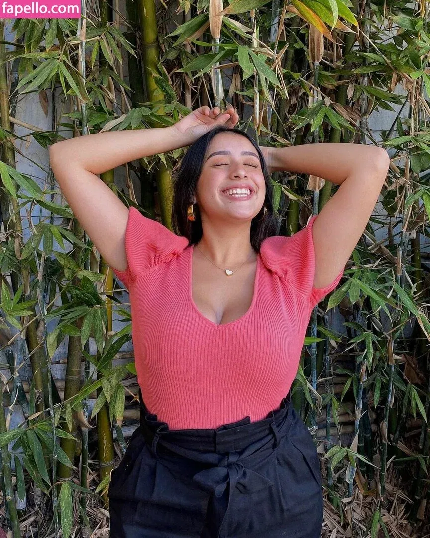 baelib Onlyfans Photo Gallery 