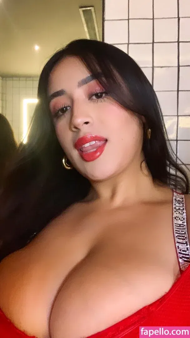 baelib Onlyfans Photo Gallery 