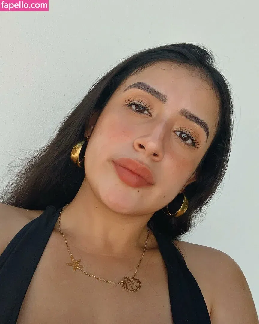 baelib Onlyfans Photo Gallery 