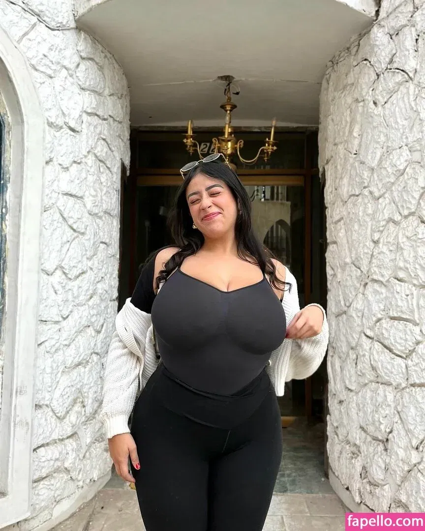 baelib Onlyfans Photo Gallery 