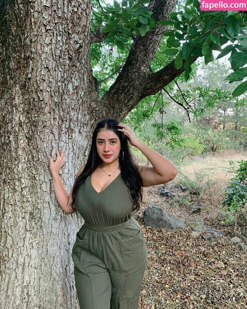 baelib Onlyfans Photo Gallery 