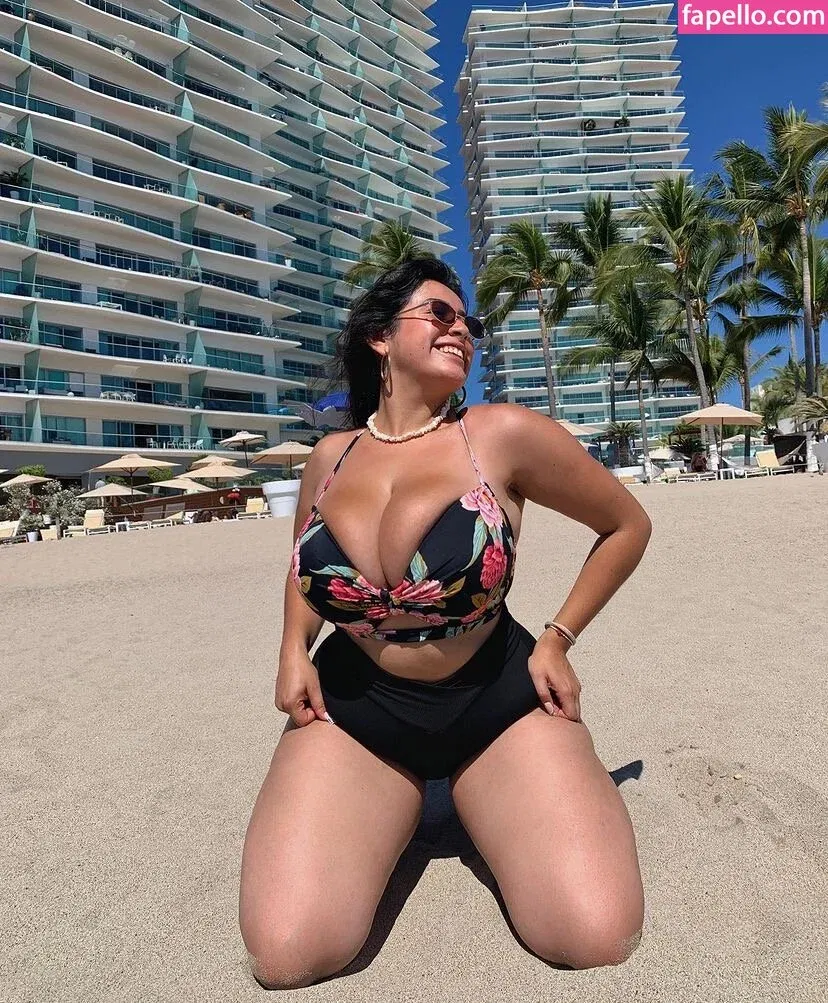 baelib Onlyfans Photo Gallery 