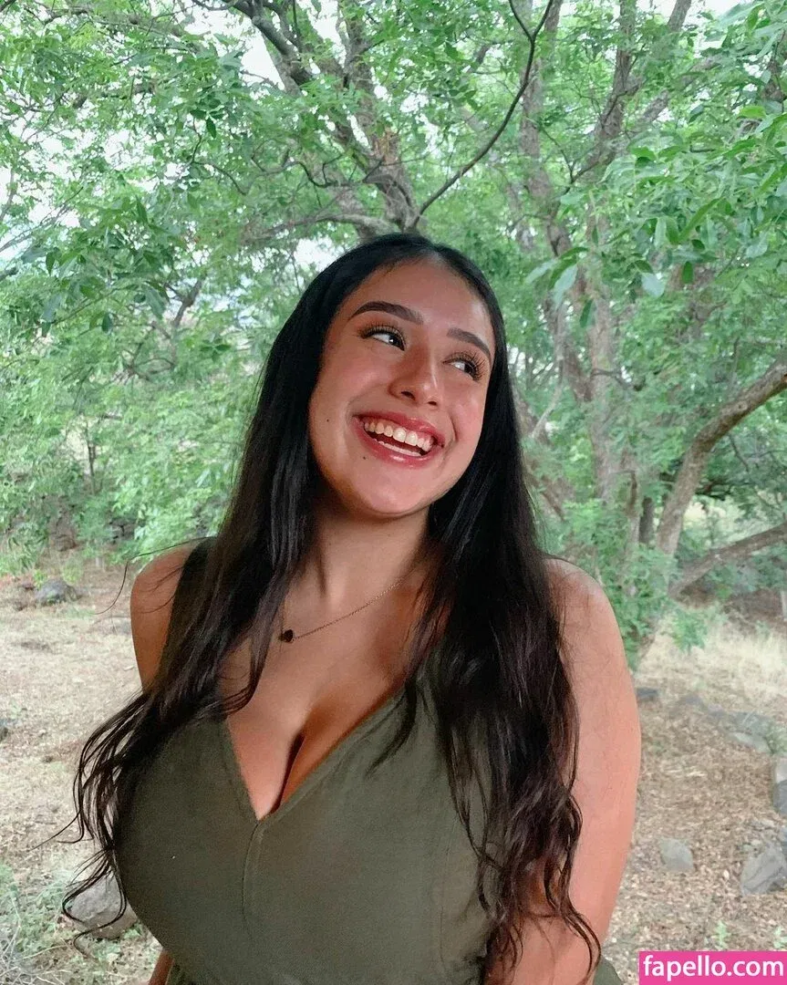 baelib Onlyfans Photo Gallery 