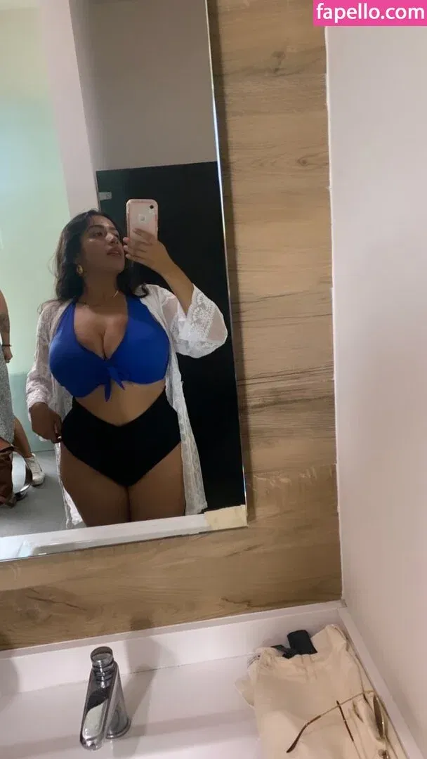 baelib Onlyfans Photo Gallery 