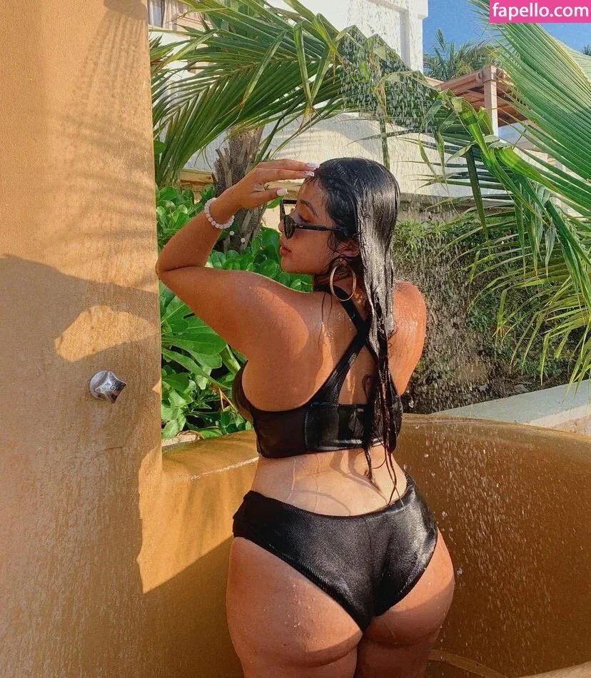 baelib Onlyfans Photo Gallery 