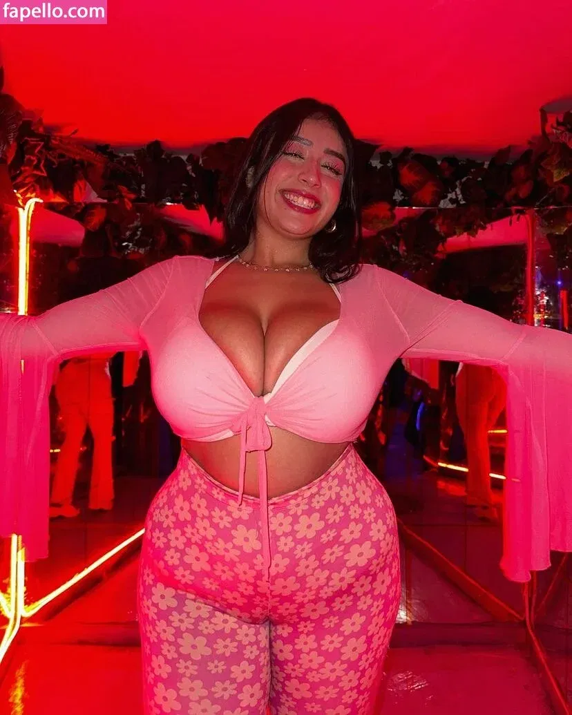 baelib Onlyfans Photo Gallery 