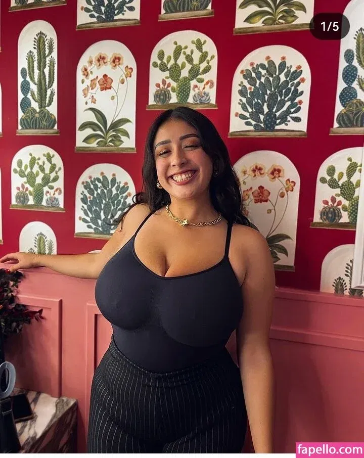 baelib Onlyfans Photo Gallery 