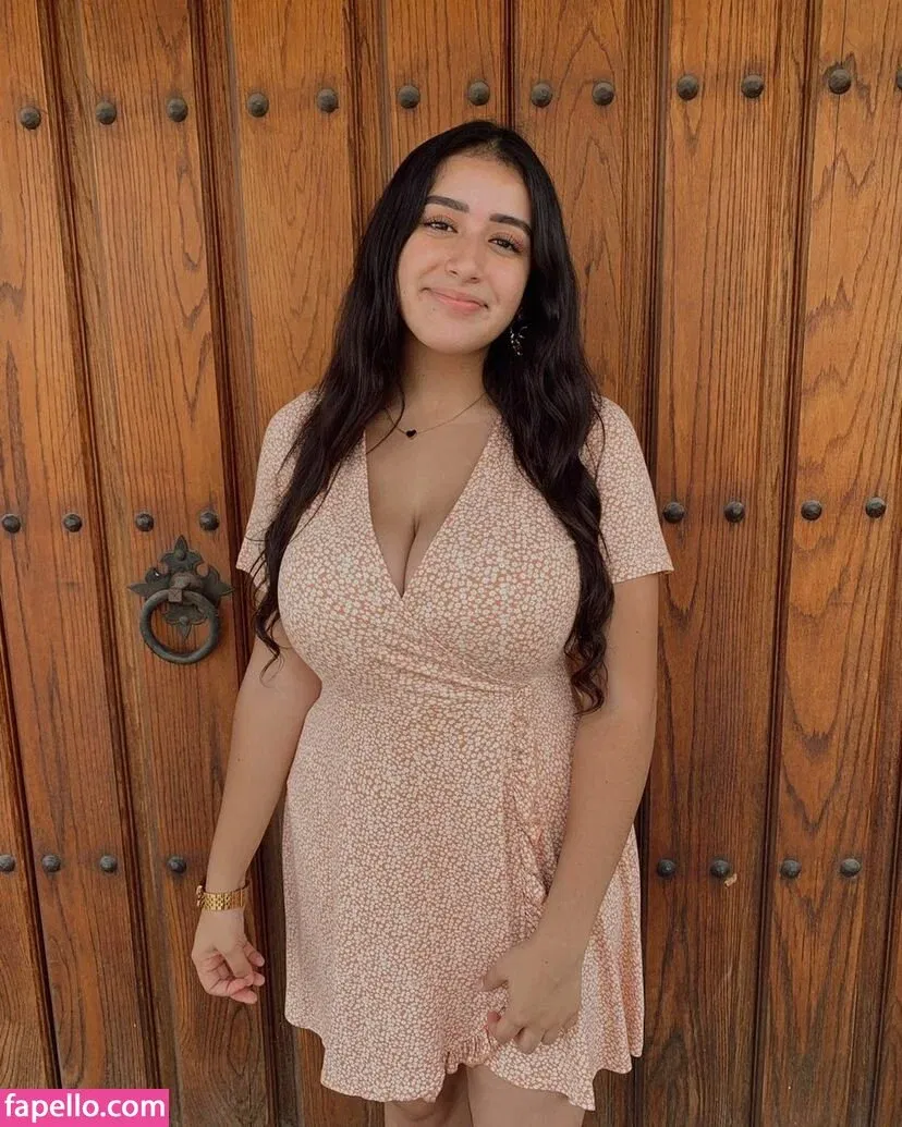 baelib Onlyfans Photo Gallery 