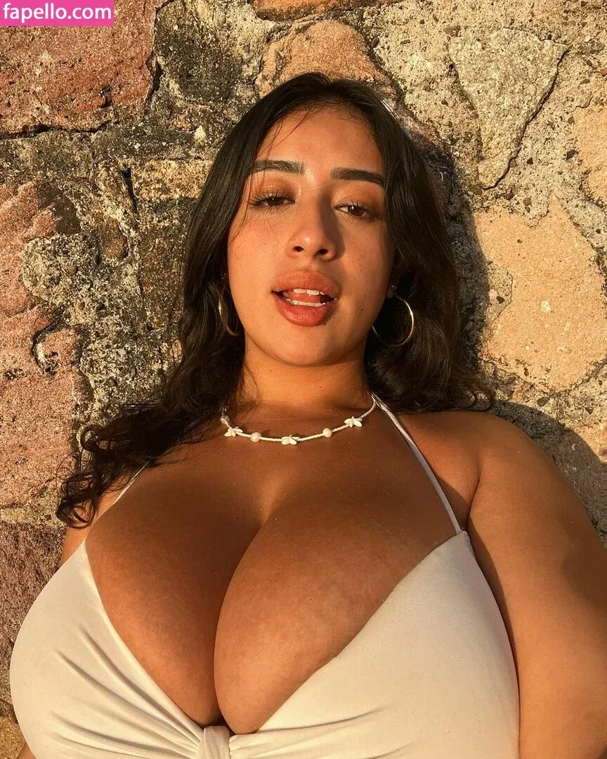 baelib Onlyfans Photo Gallery 