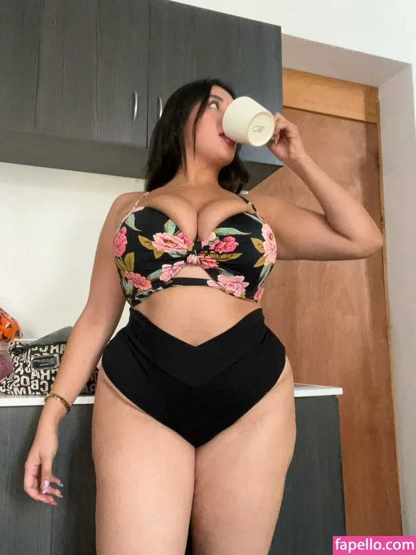 baelib Onlyfans Photo Gallery 